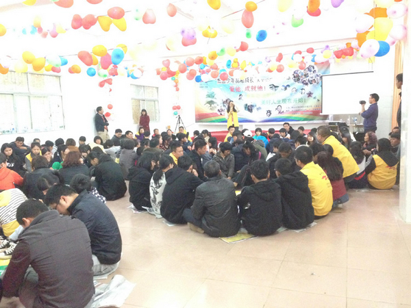 “心连心”杰出少年成长营活动在龙门麻榨中学举行